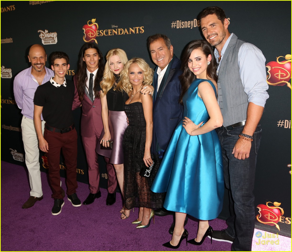 Sofia Carson Strikes An 'Evie' Pose At 'Descendants' Premiere