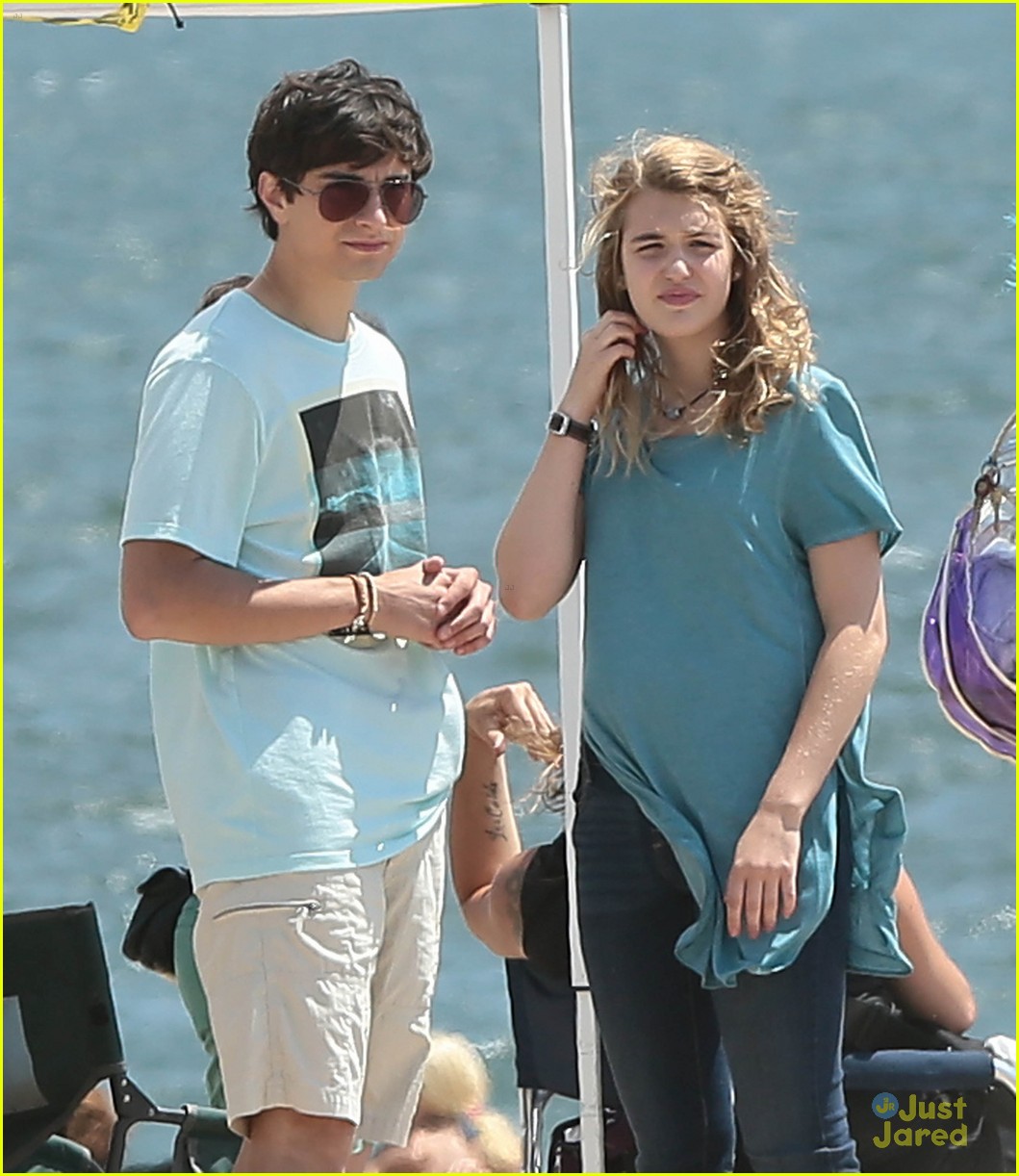 Sophie Nélisse & Alex Ozerov Film 'History of Love' On A Hot Coney Island