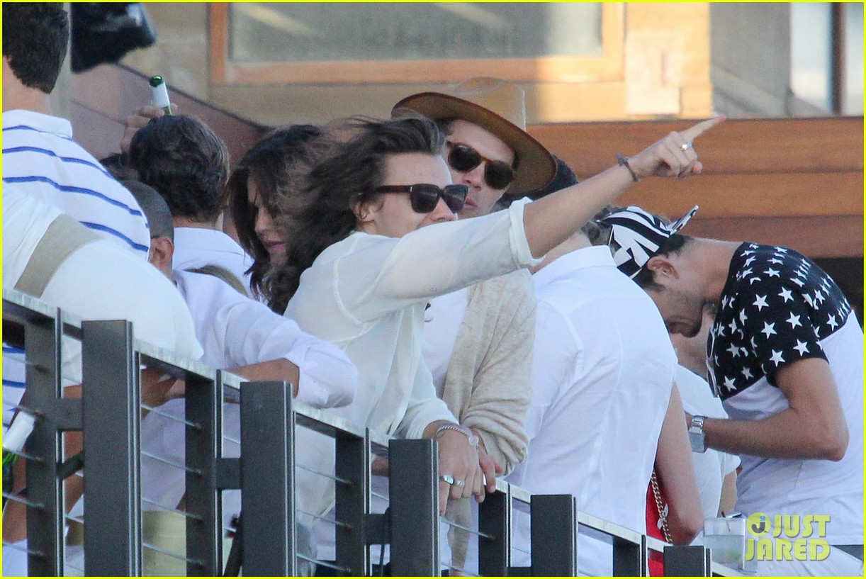 Harry Styles & Cody Simpson Party It Up for the 4th!