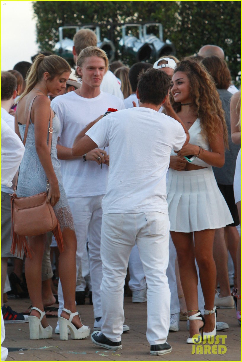 Harry Styles & Cody Simpson Party It Up for the 4th!