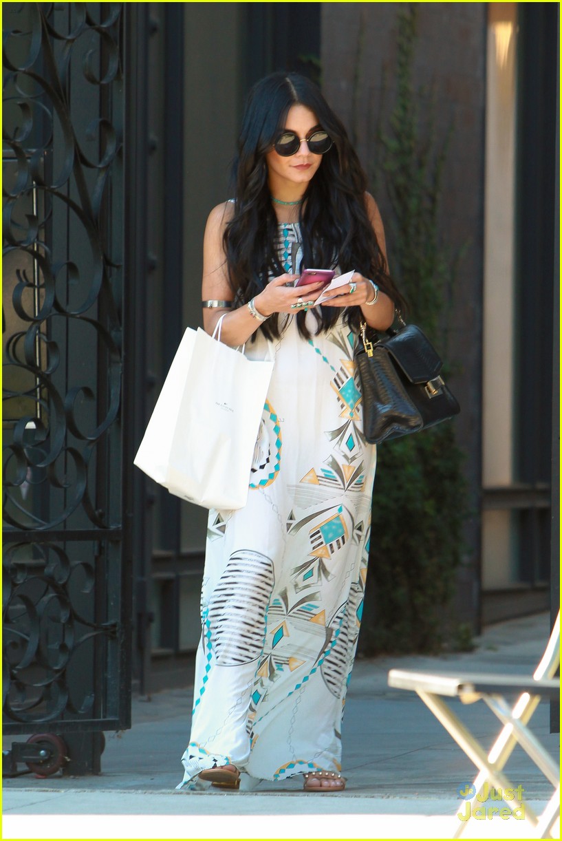 Vanessa Hudgens To Be Honored With Breakthrough Performer Award At Industry Dance Awards