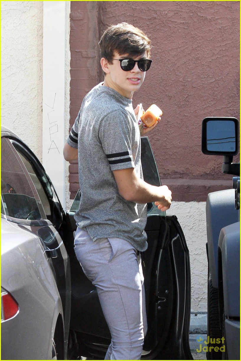 Hayes Grier Hits Dance Studio For 'DWTS' Practice