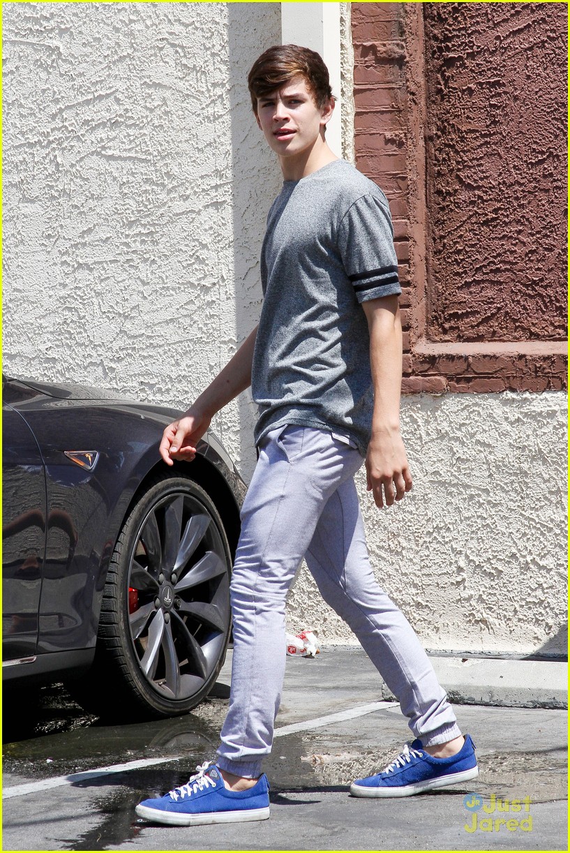 Hayes Grier Hits Dance Studio For 'DWTS' Practice