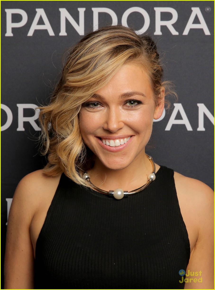 Jason Derulo and Tori Kelly Perform In The Heat At Pandora's Summer Crush Concert