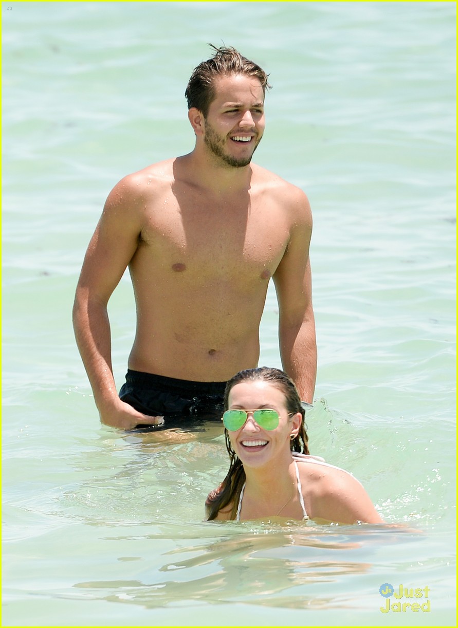 Katie Cassidy Hits The Beach in Miami For Some R&R