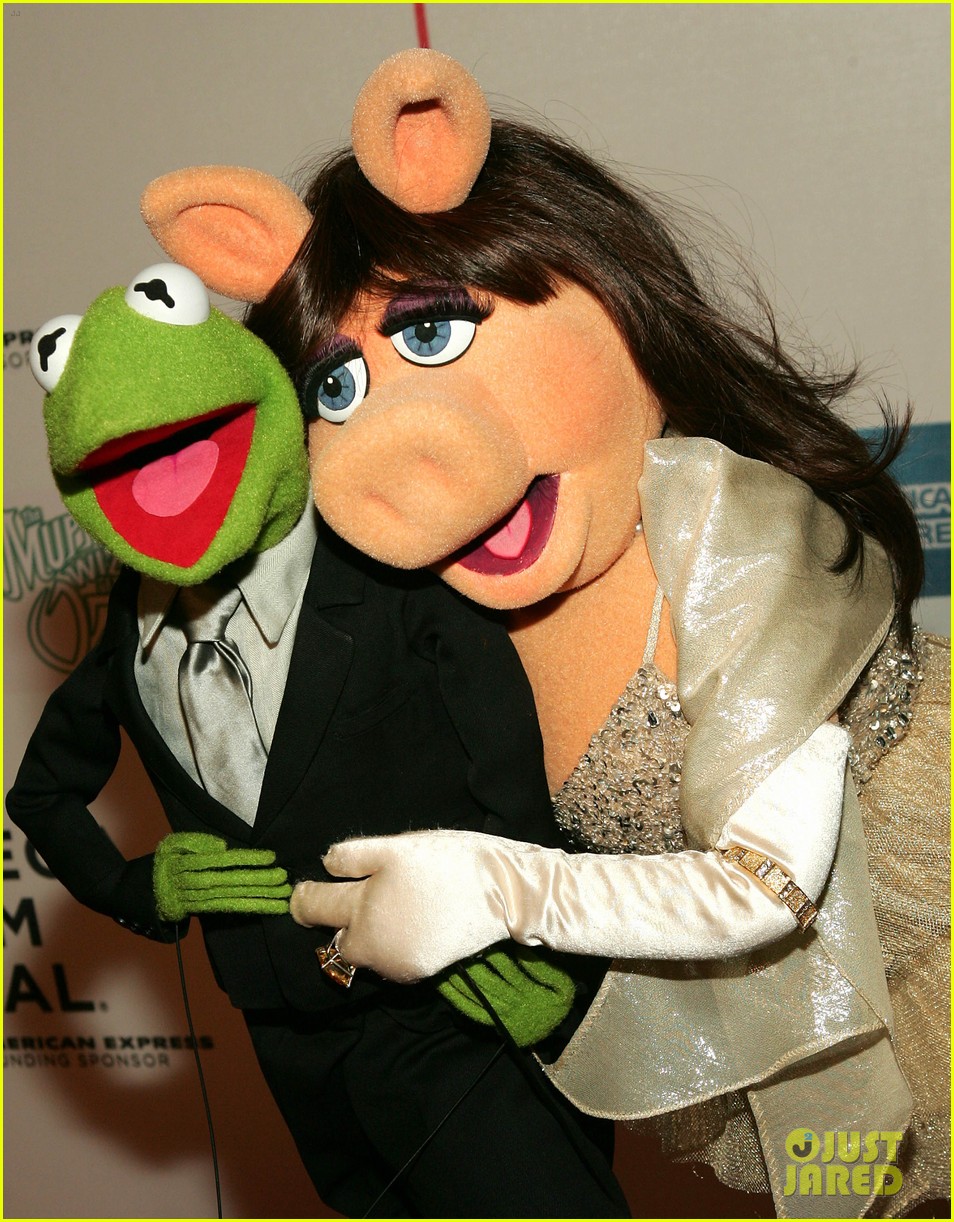 Miss Piggy & Kermit the Frog Break Up