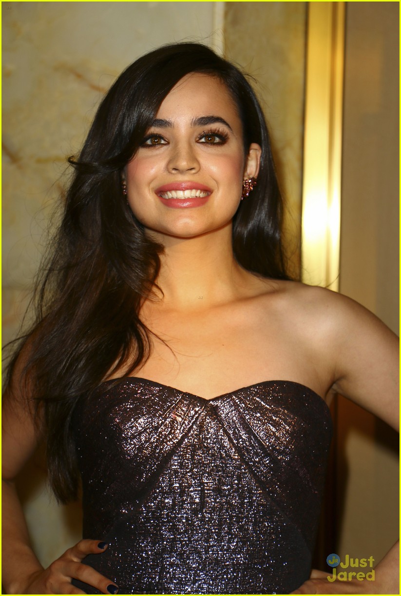 Sofia Carson & Raini Rodriguez Watch Rico Rodriguez Win At Imagen Awards 2015