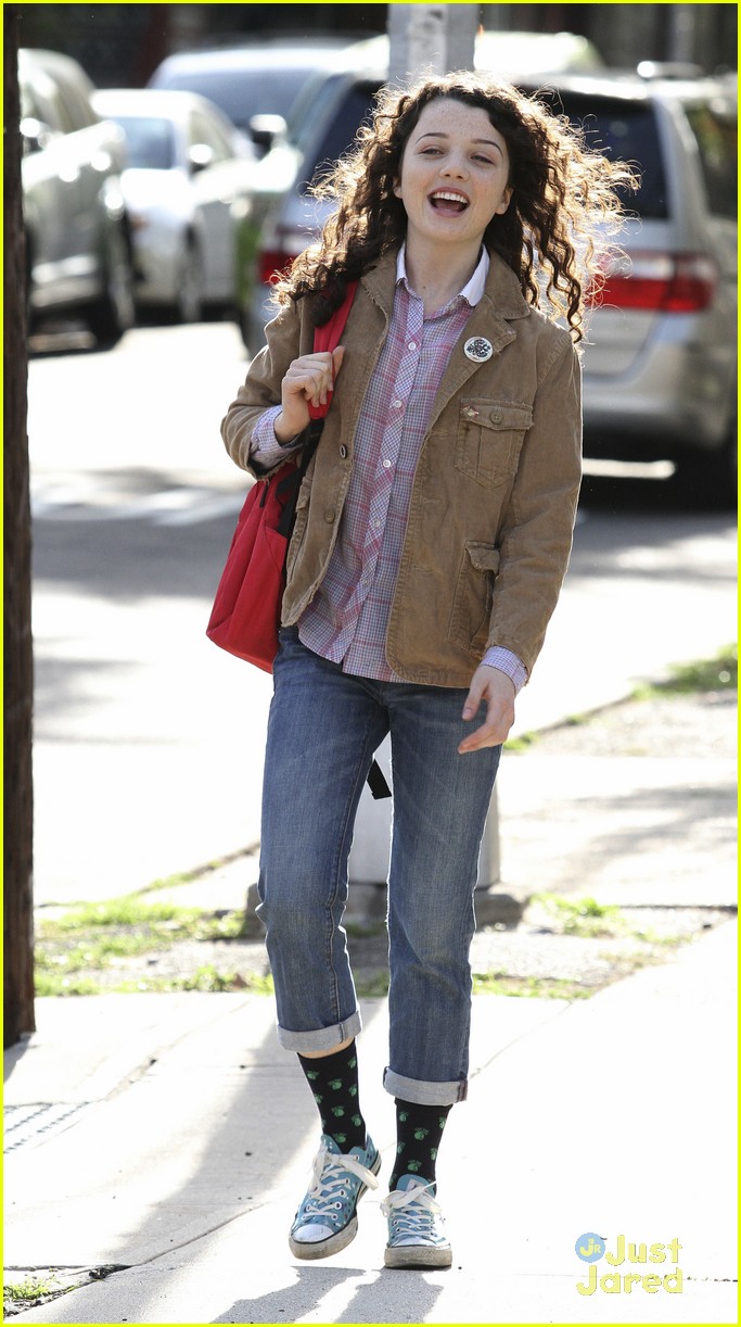 Stefania Owen Films 'All We Had' With Katie Holmes