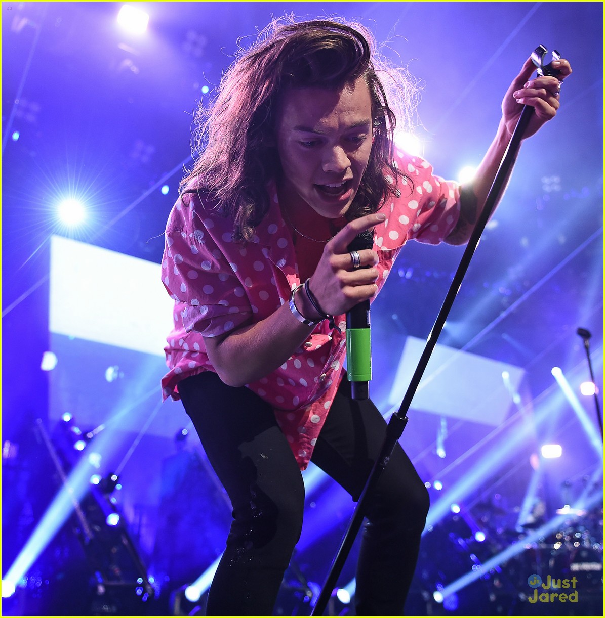 One Direction Play Apple Music Festival After Dropping New Song 'Infinity'