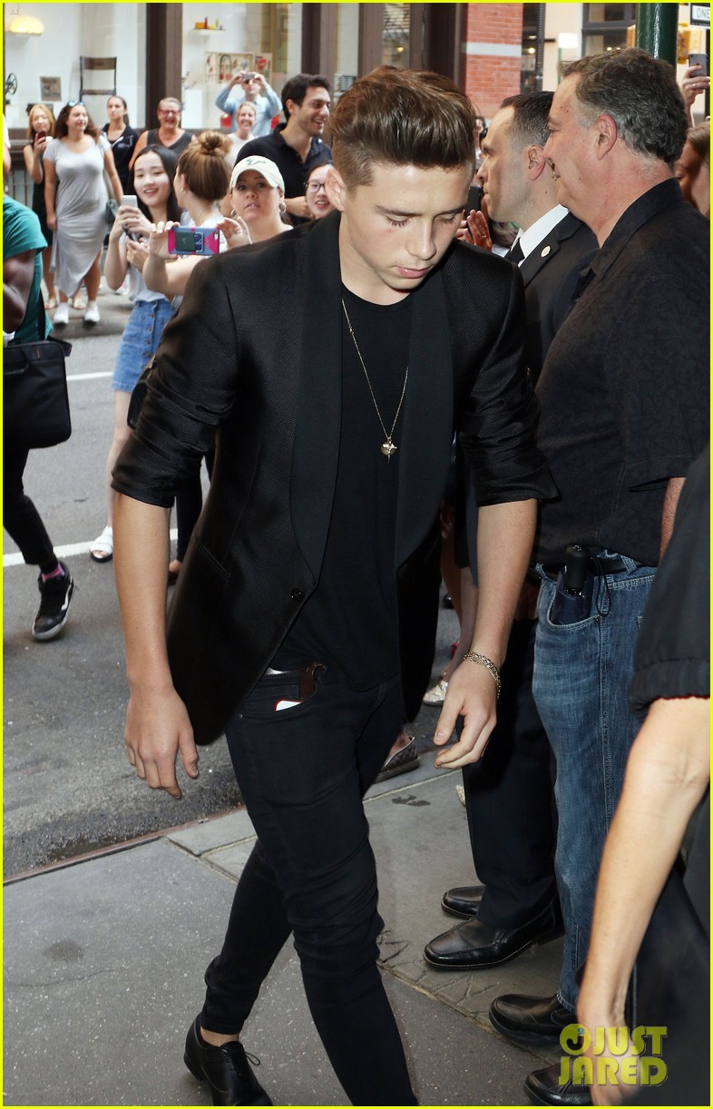 Brooklyn Beckham Attends His Mom Victoria's NYFW Show!