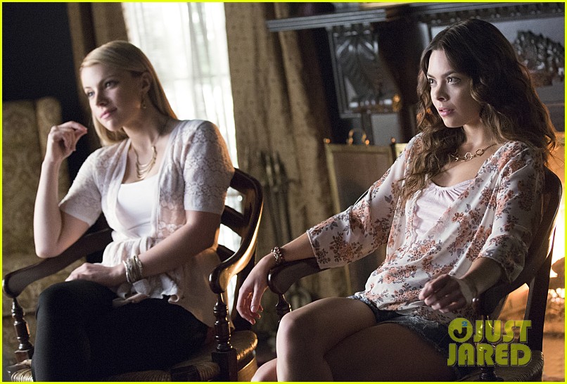 Candice King Says it Would Be Fun to See Caroline as a Mom on 'The Vampire Diaries'! (JJJ Interview)