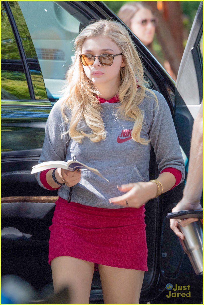 Chloe Moretz Returns To 'Neighbors 2' Filming After NYFW