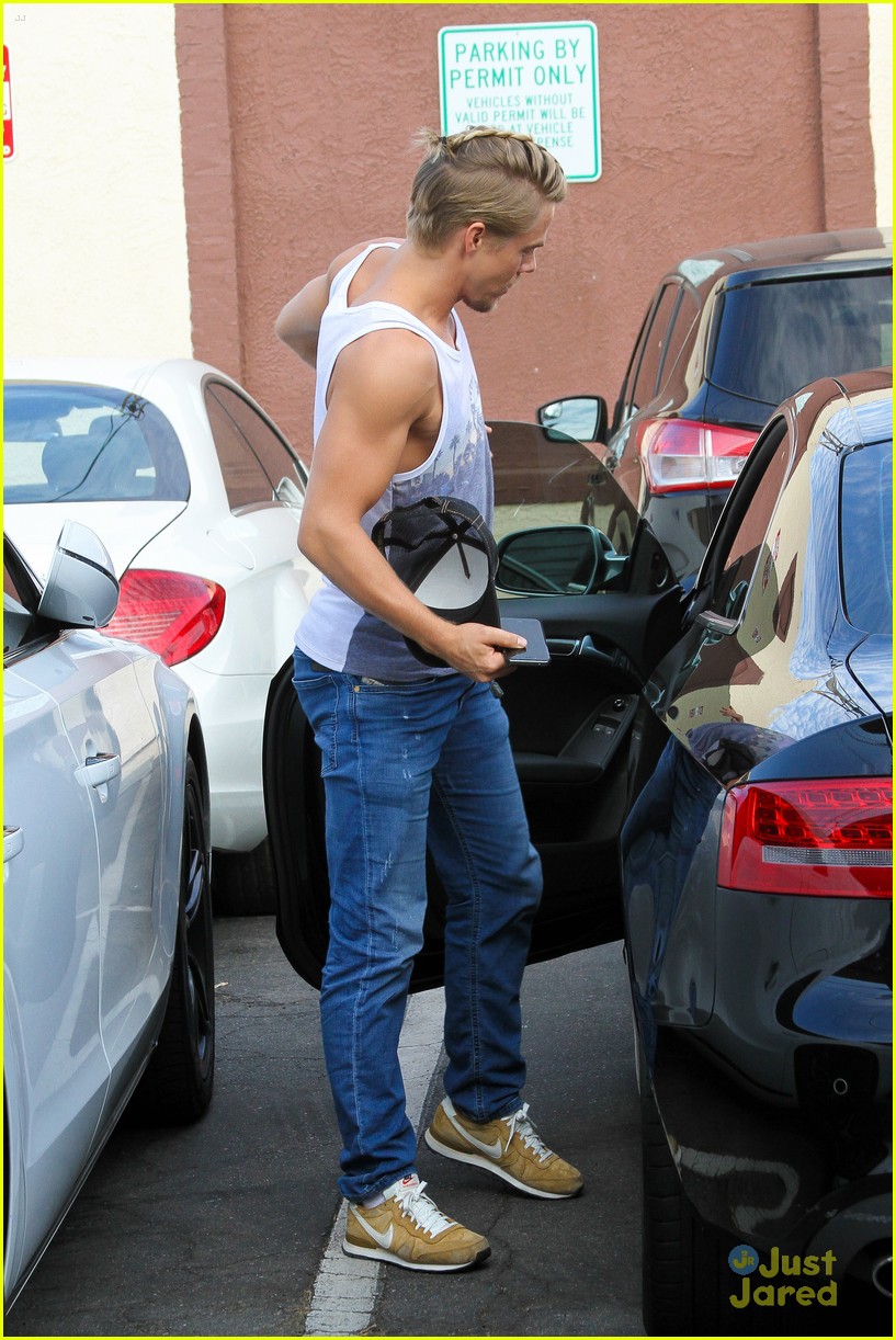 Derek Hough Wears His Hair In A French Braid For 'DWTS' Practice