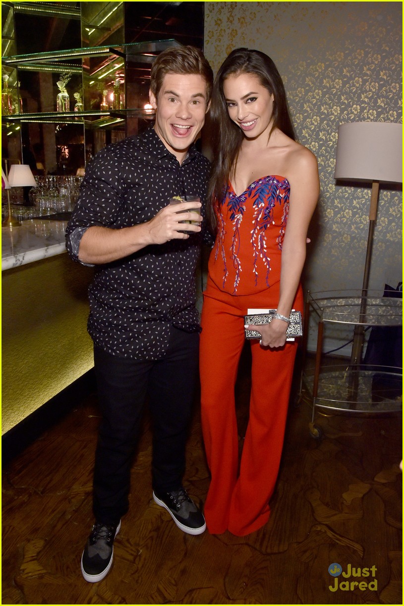 Italia Ricci Blows Kisses To Robbie Amell Inside People's One To Watch Party