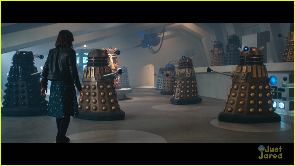 See The First Pics Of Jenna Coleman & Peter Capaldi From New Season Of 'Doctor Who'!