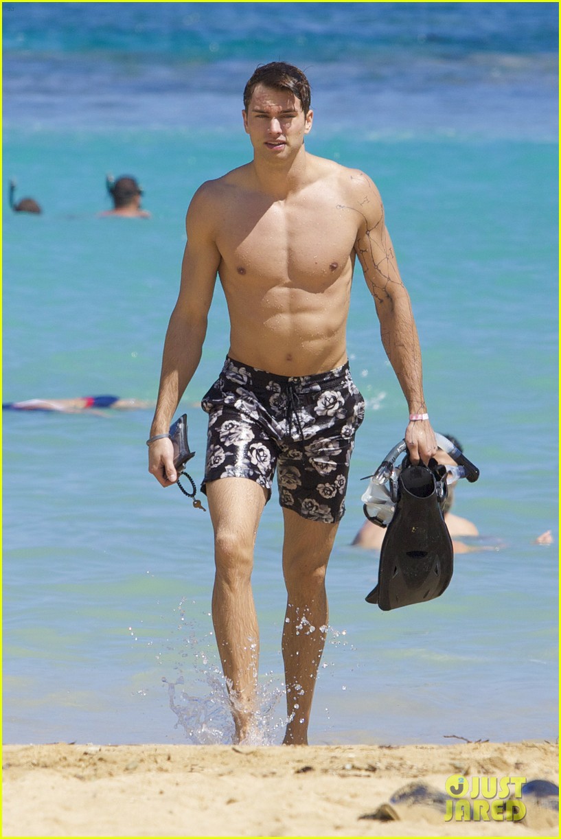 Victoria Justice & Pierson Fode Look Like They Had the Best Vacation!