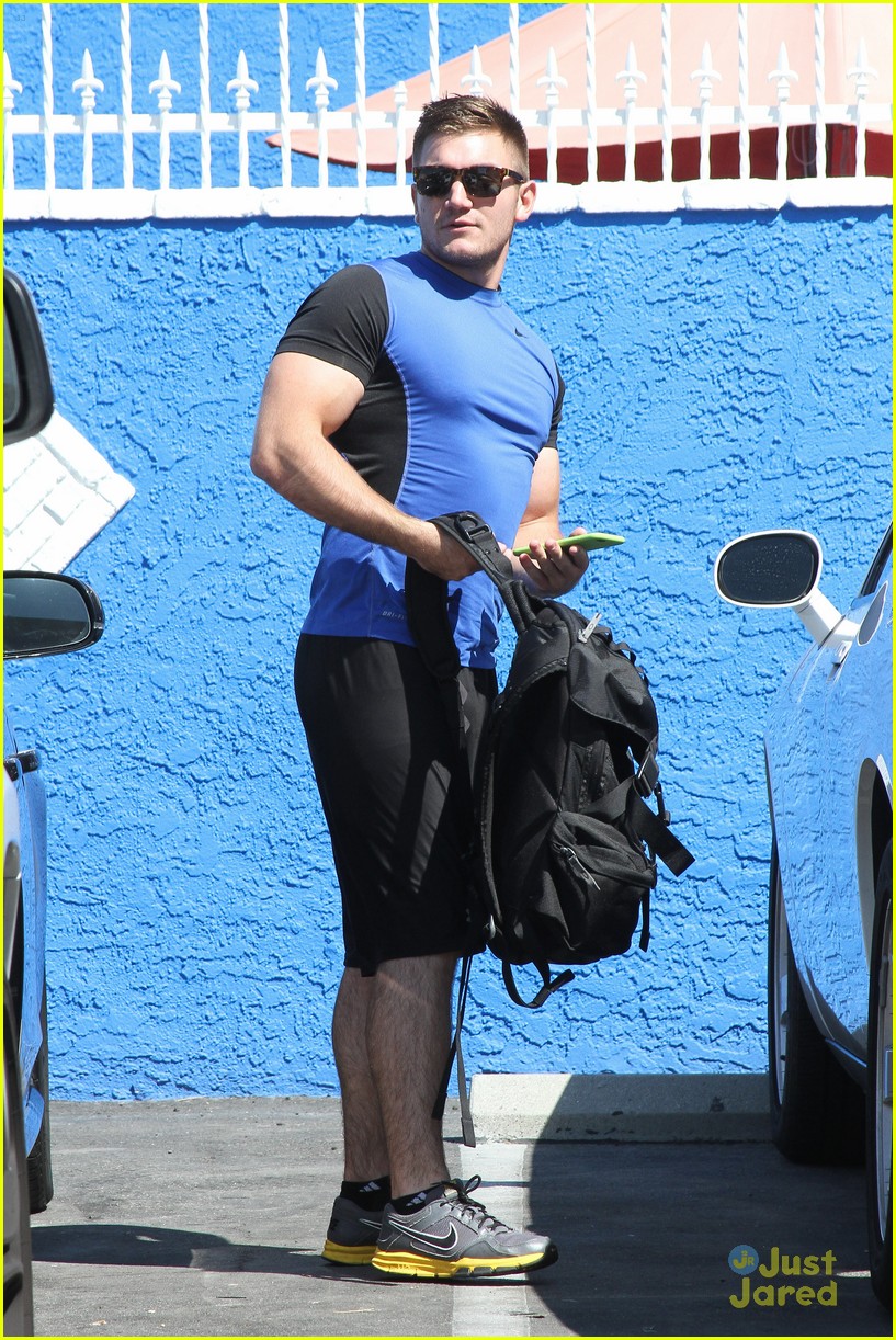 DWTS Contestant Alek Skarlatos Hangs With Andy Grammer At DWTS Studios