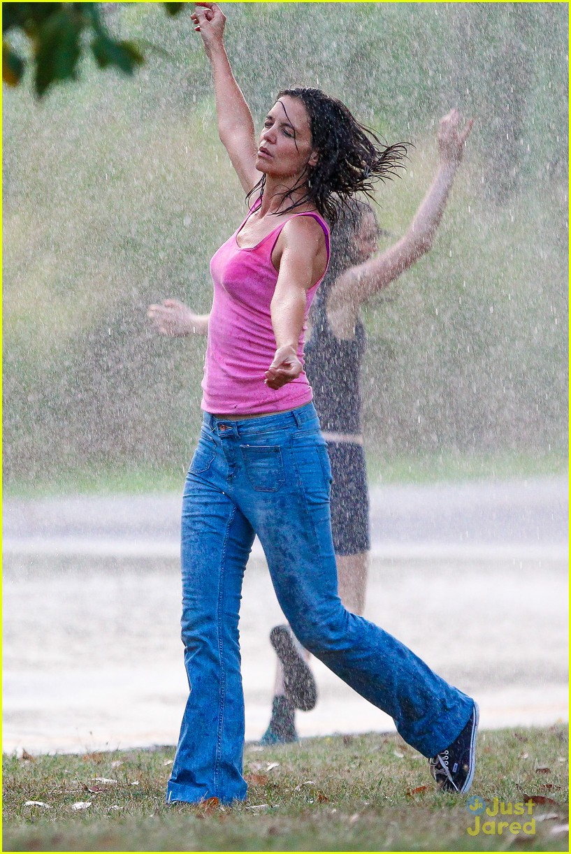 Stefania Owen Does a Rain Dance with Katie Holmes!