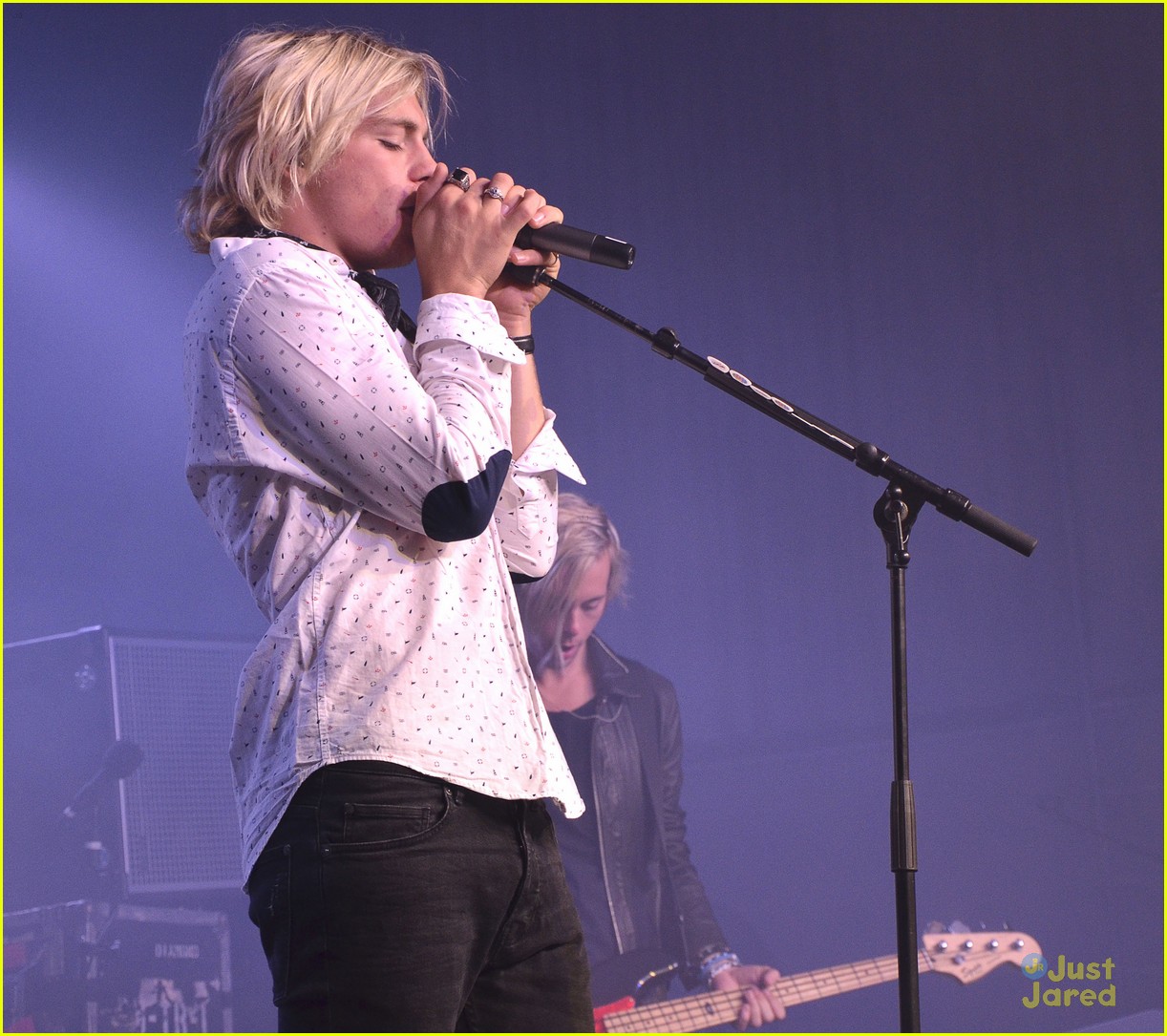 R5 Hit Oktoberfest Before Concert in Munich Germany