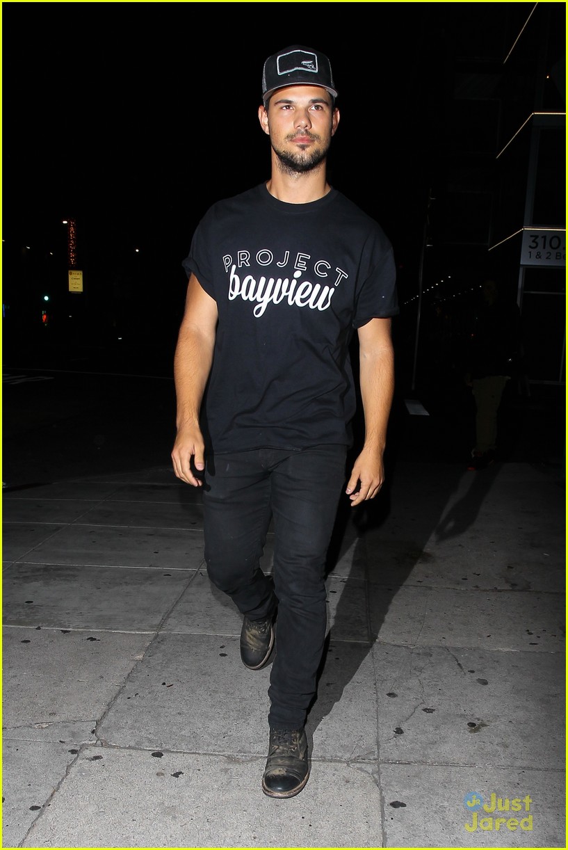 Taylor Lautner Will 'Think It Up' at Star-Studded Telecast