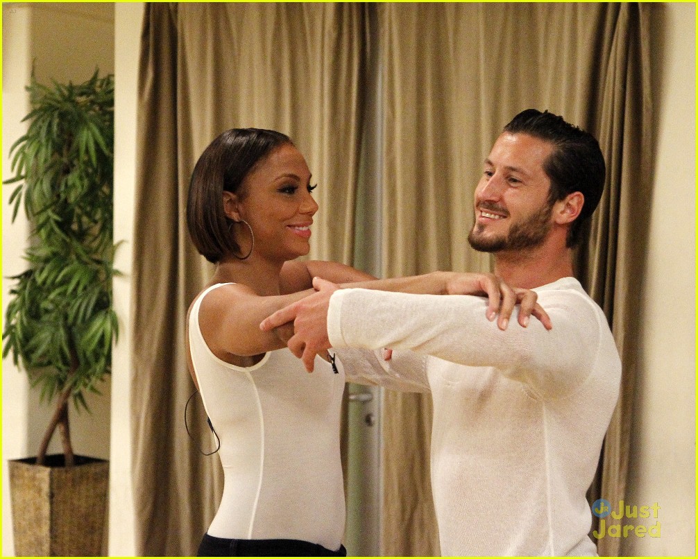 Val Chmerkovskiy Goes Shirtless In A Fun Charleston with Tamar Braxton