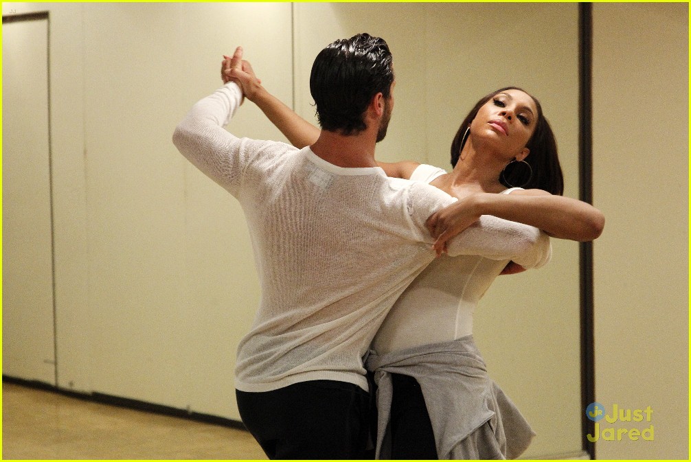 Val Chmerkovskiy Goes Shirtless In A Fun Charleston with Tamar Braxton