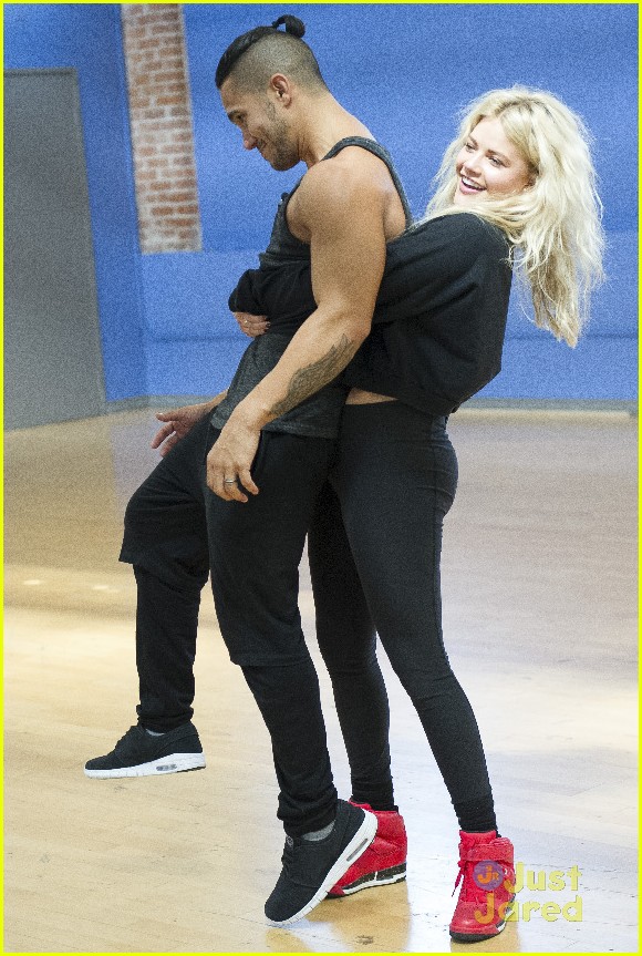Carlos PenaVega & Witney Carson Do Push Ups Before DWTS Practice