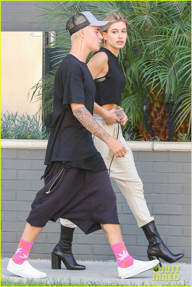 Justin Bieber Hangs Out With Hailey Baldwin After Full Frontal Photos Surface