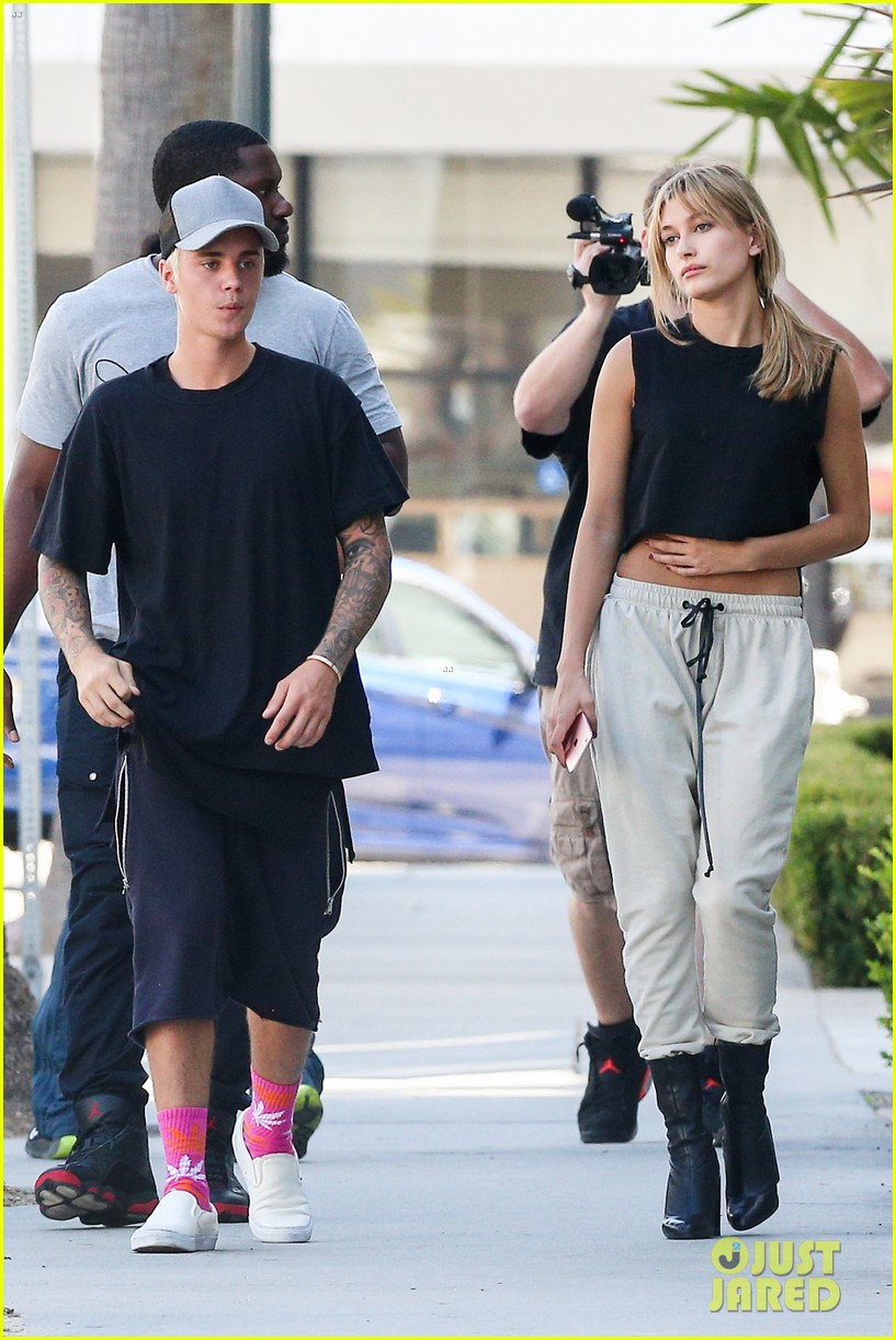 Justin Bieber Hangs Out With Hailey Baldwin After Full Frontal Photos Surface