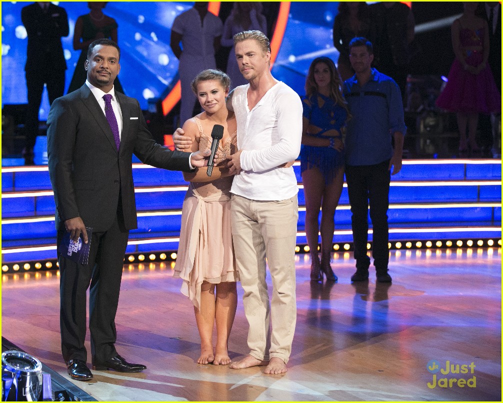 Bindi Irwin Delivers Touching Contemporary Dance For Her Dad Steve On 'Dancing With The Stars'