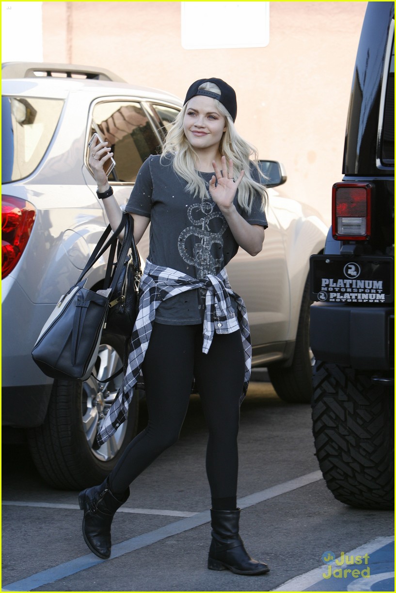 Witney Carson Poses With Fiance Carson McAllister After Waltzing With Carlos PenaVega on DWTS