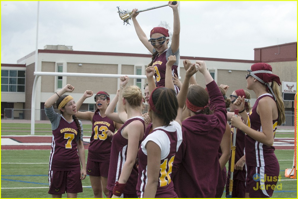 'Invisible Sister' Premieres Tomorrow - See All The Pics From The Monstober DCOM!