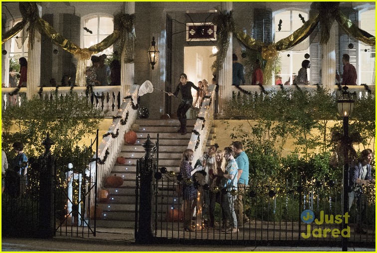 'Invisible Sister' Premieres Tomorrow - See All The Pics From The Monstober DCOM!