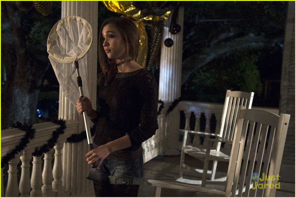 'Invisible Sister' Premieres Tomorrow - See All The Pics From The Monstober DCOM!