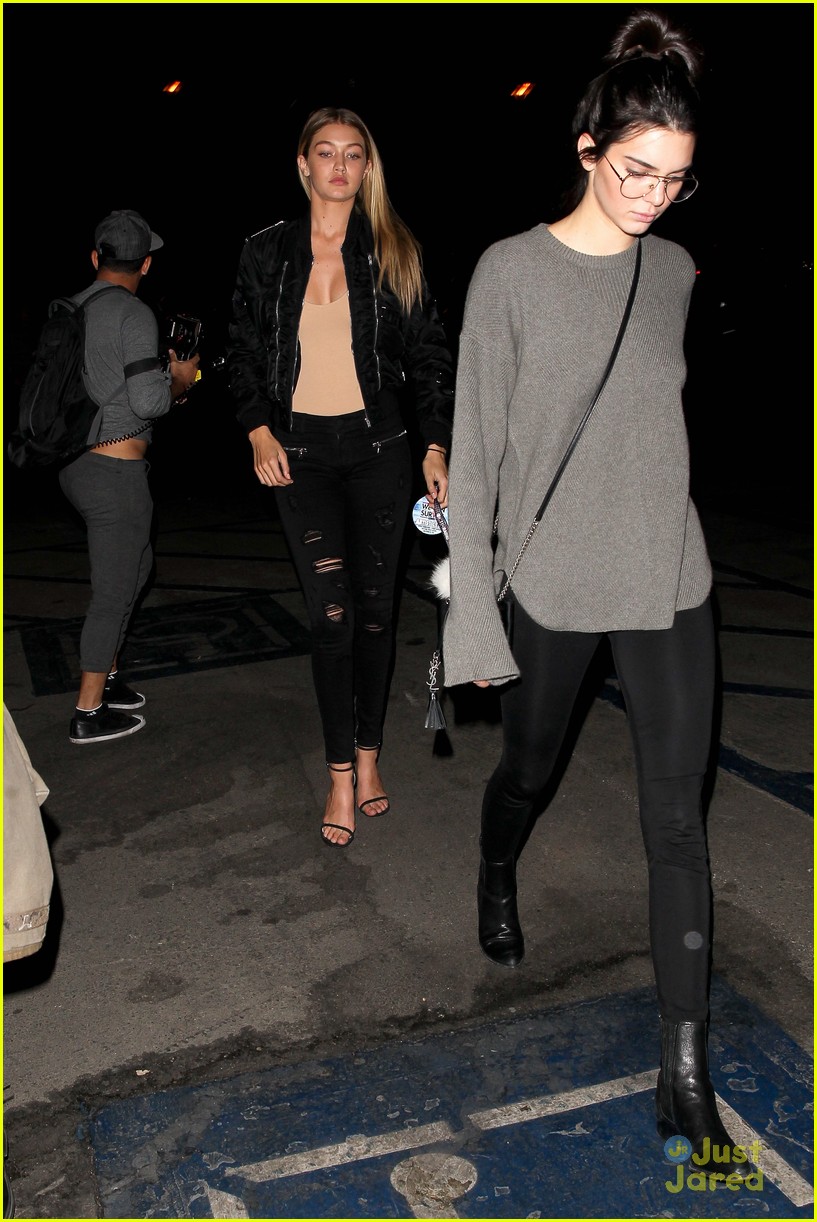 Joe Jonas & Cara Delevingne Hit Up 'We Can Survive' With Gigi Hadid & Kendall Jenner