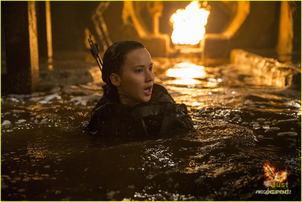 See All The Brand New 'Hunger Games: Mockingjay - Part 2' Pics Here!