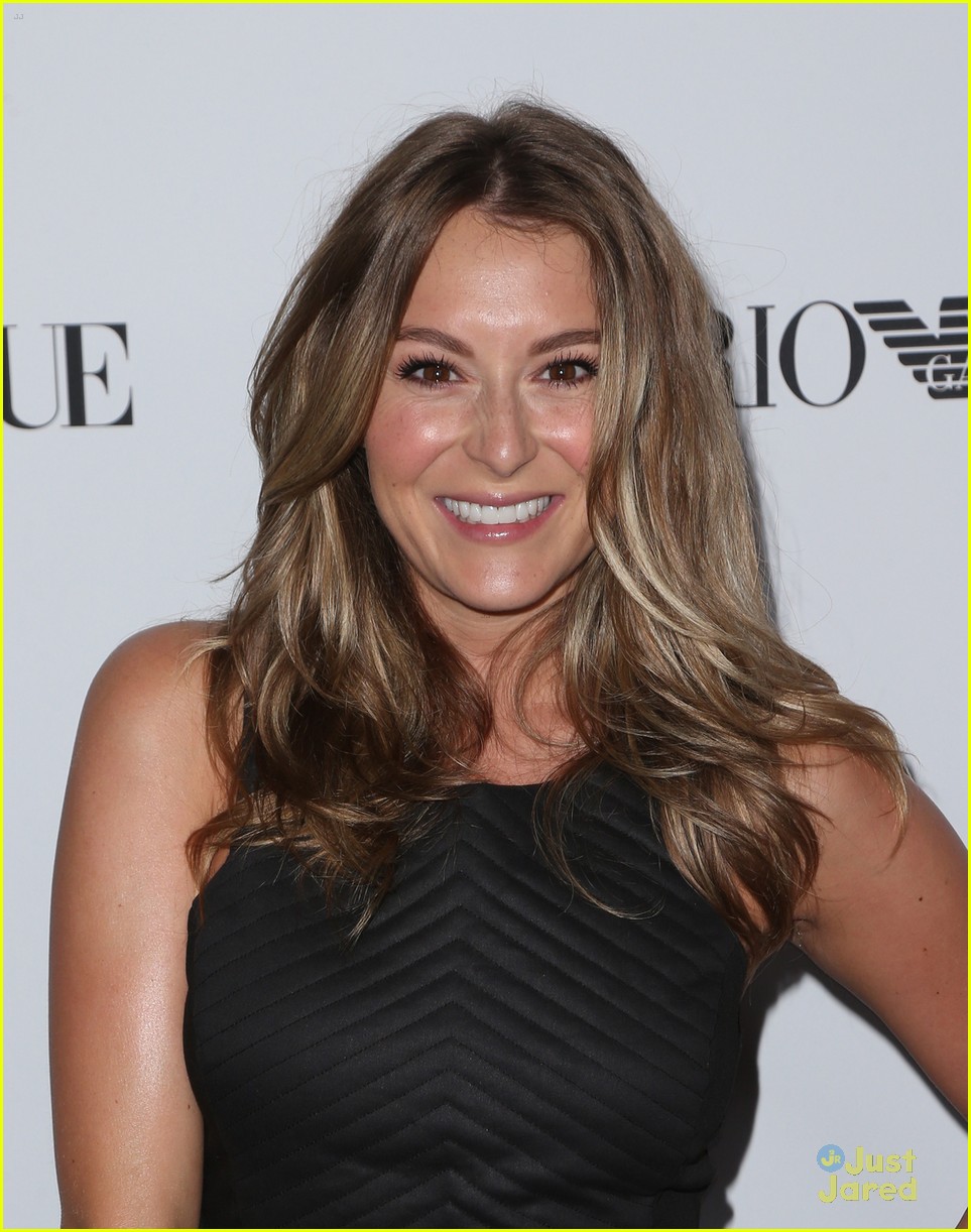 Carlos & Alexa PenaVega Hit Teen Vogue Young Hollywood Party Before Witney Carson's Engagement