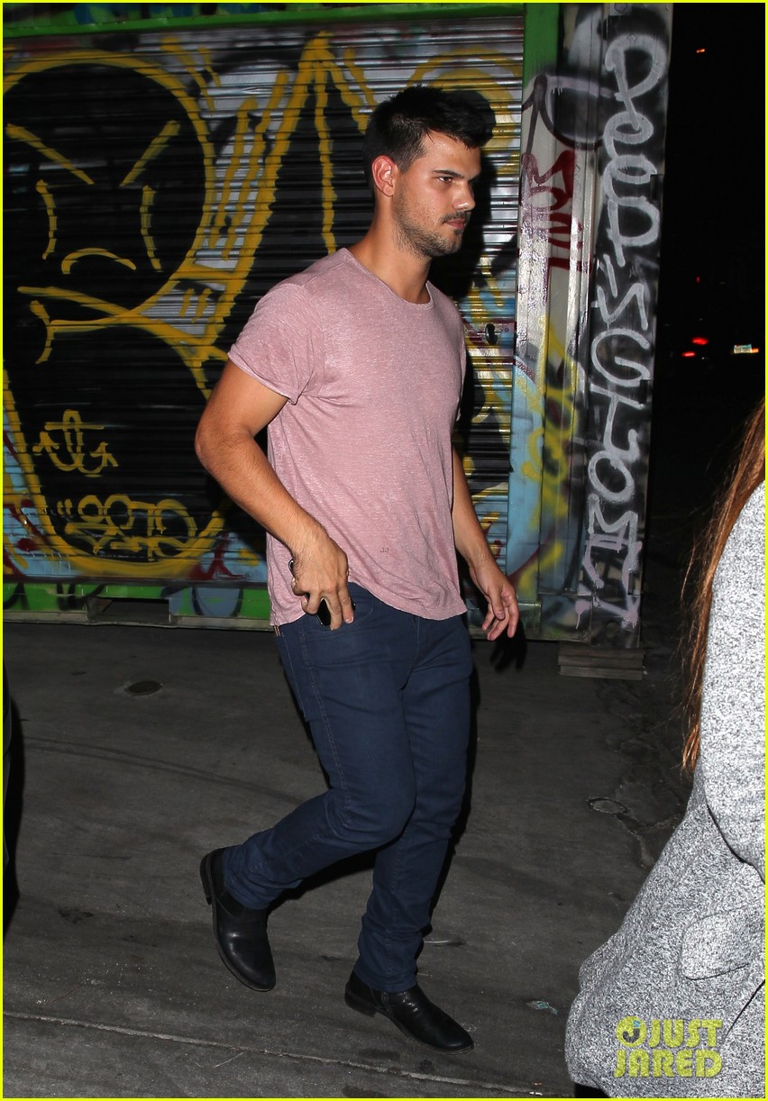 Kristen Stewart Steps Out with Holes Running Down Her Shirt
