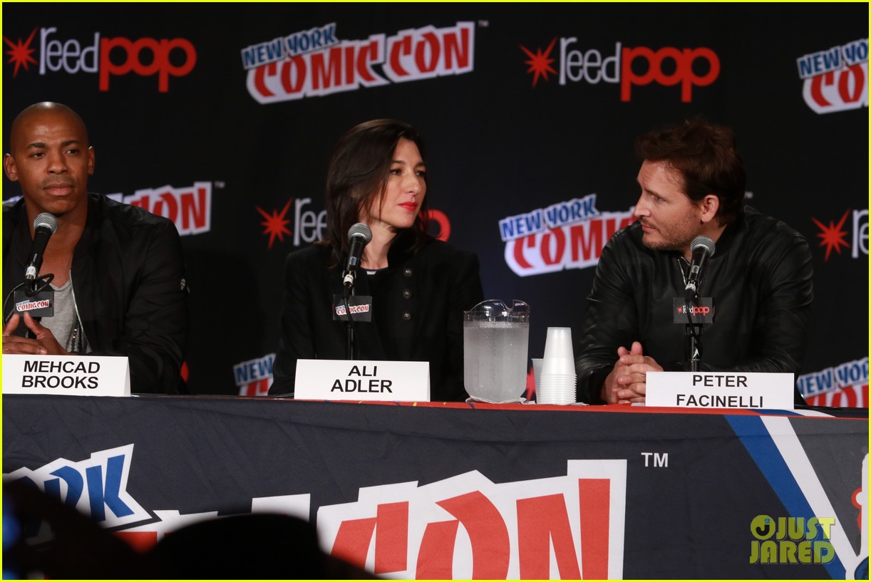 New 'Supergirl' Villain Confirmed at New York Comic Con 2015!