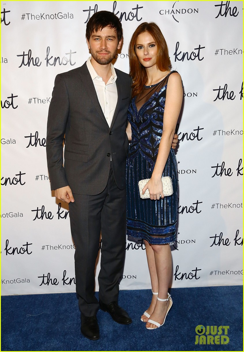 Reign's Torrance Coombs is Now on Snapchat!