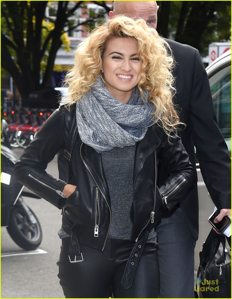 Jason Derulo Responds to Tori Kelly Dating Rumors: 'I'm Single'