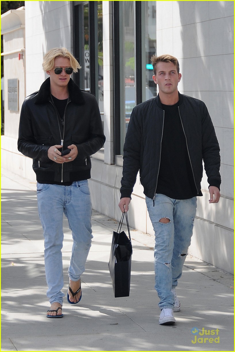 Cody Simpson Announces He's In A Band!