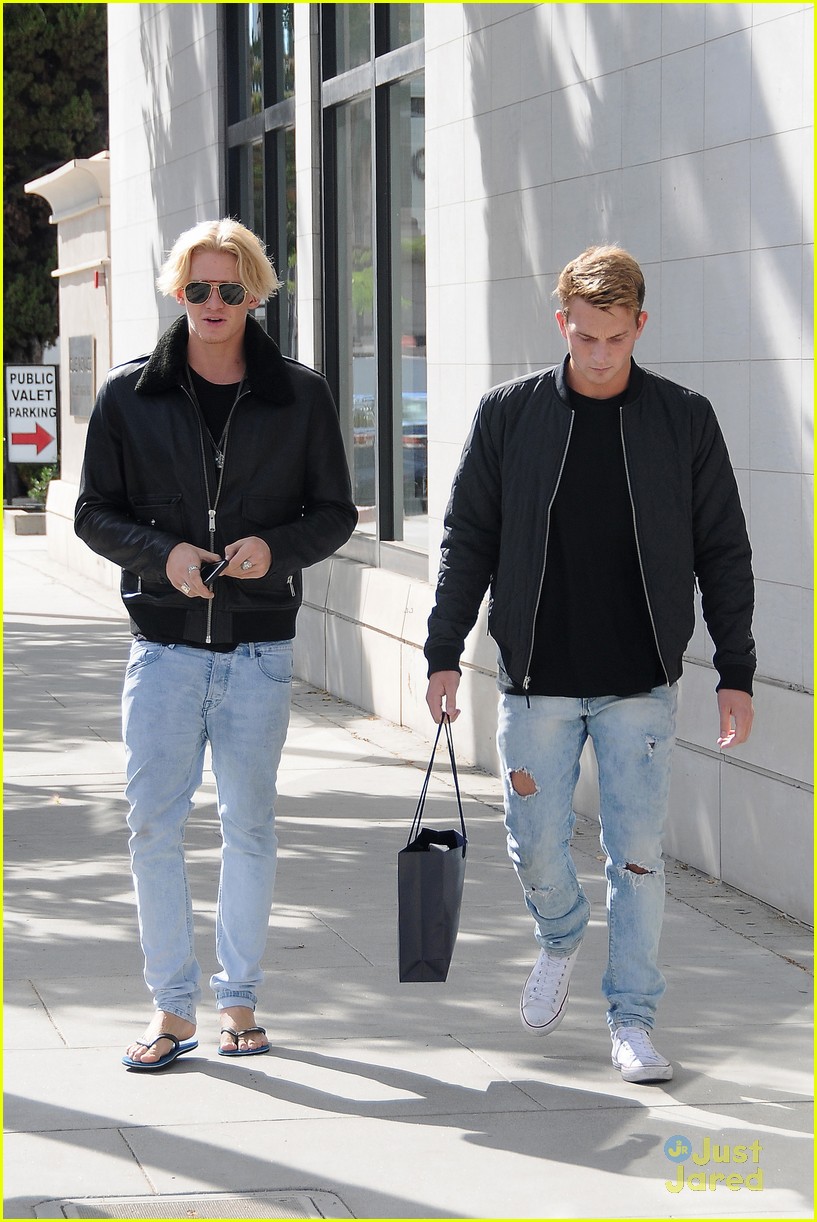 Cody Simpson Announces He's In A Band!