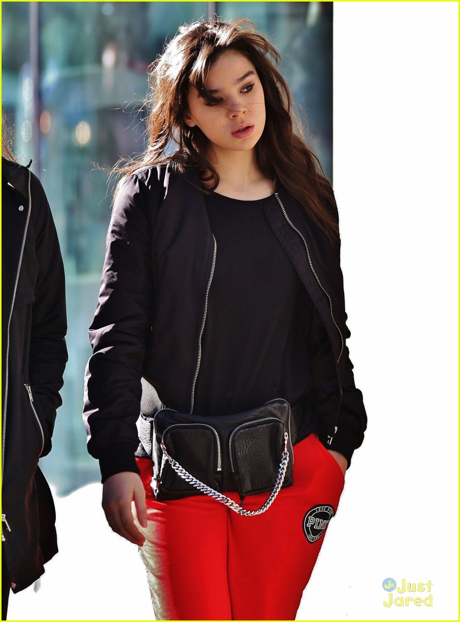 Hailee Steinfeld Drops 'Haiz' EP Sampler - Listen Now!
