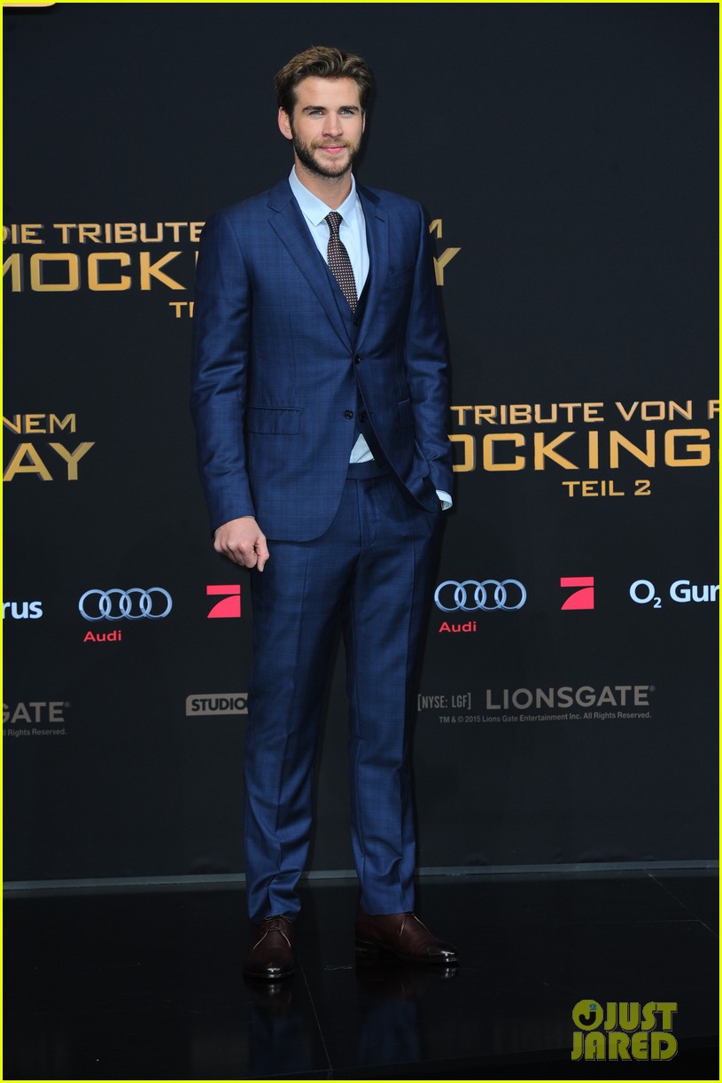 Jennifer Lawrence, Liam Hemsworth, & Josh Hutcherson Are Picture Perfect at 'Hunger Games' Berlin Premiere!