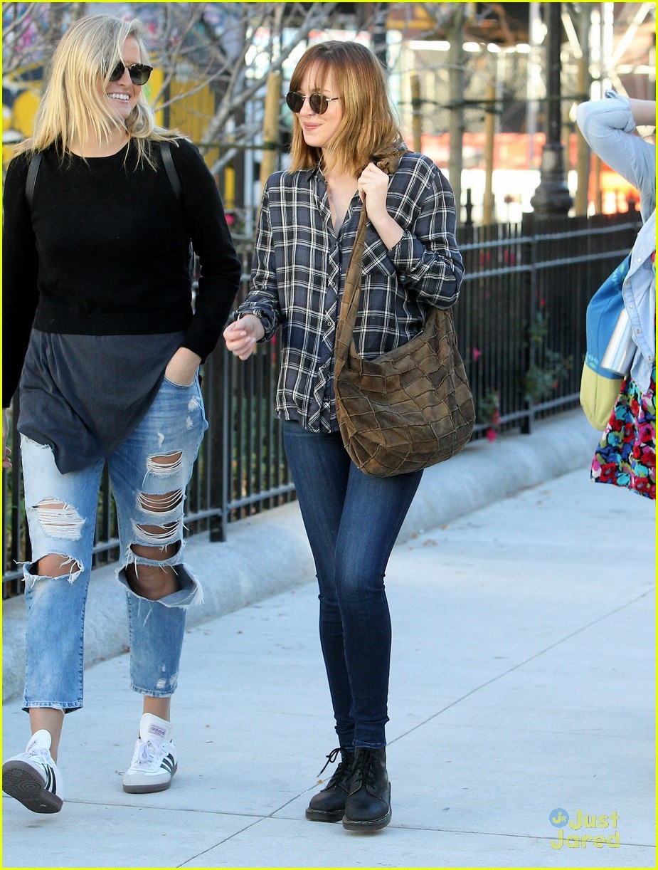 Kiernan Shipka Dresses To The Nines For Guggenheim's International Gala Dinner