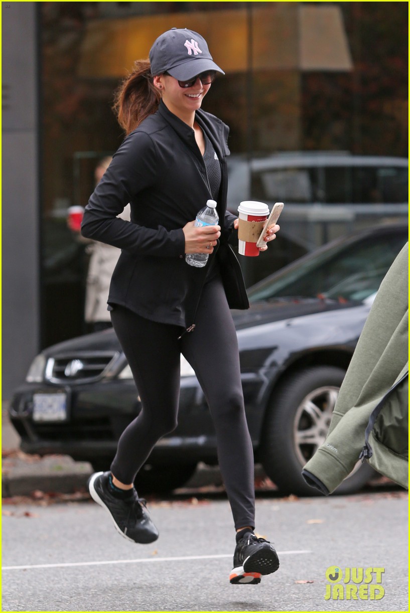 Nina Dobrev & Boyfriend Austin Stowell Do Hot Yoga Together in Vancouver!