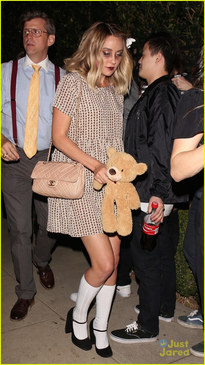 Julianne & Derek Hough Celebrate Halloween With Peta Murgatroyd & Maks Chmerkovskiy