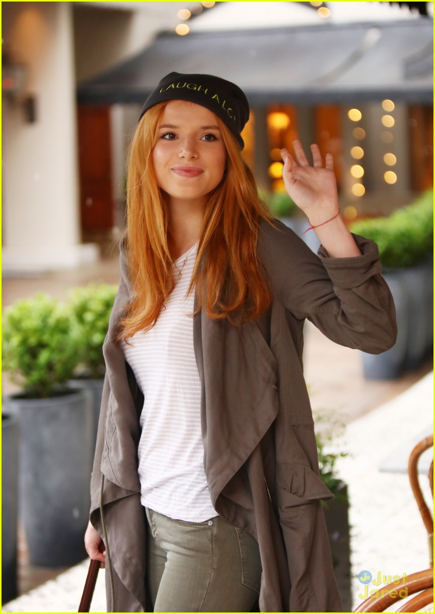 Bella Thorne Wraps 'Midnight Sun' & Shares Silly Selfie with Patrick Schwarzenegger
