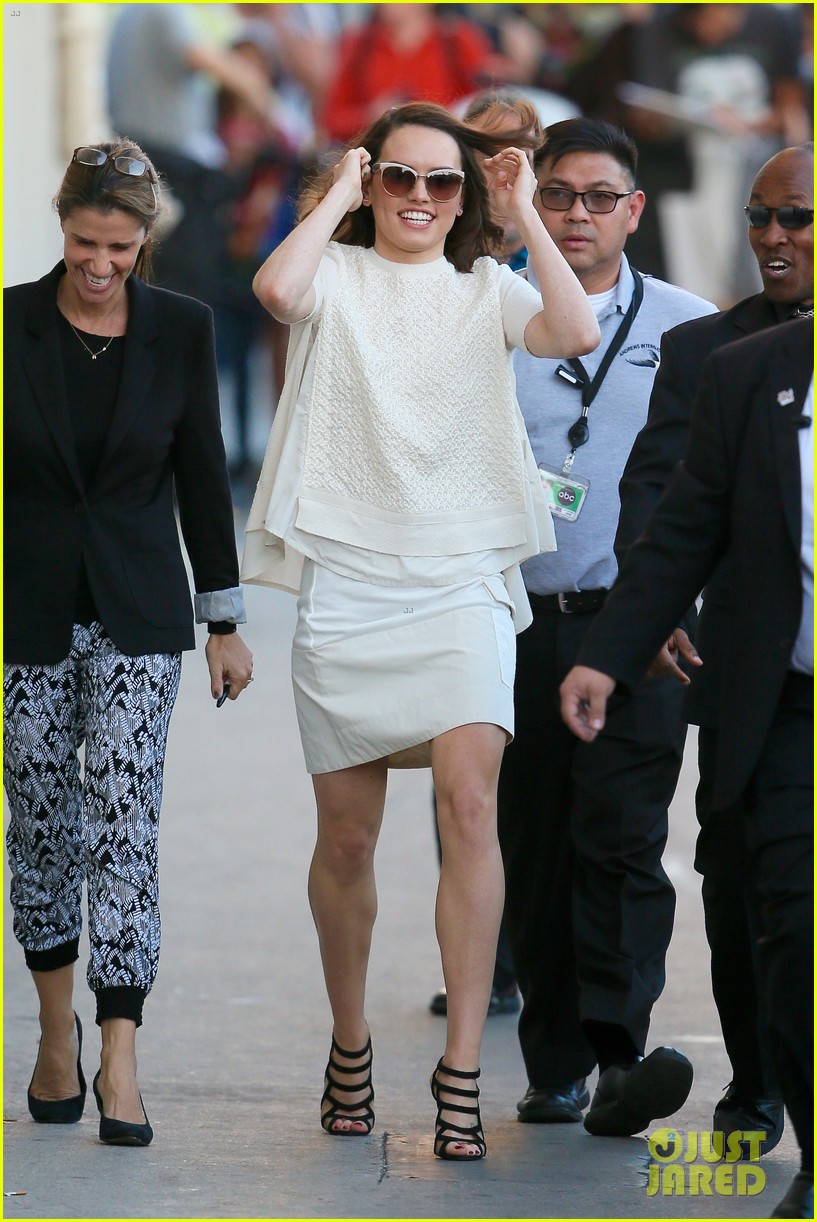 'Star Wars: The Force Awakens' Cast Reveal Unknown Secrets - Watch Now!